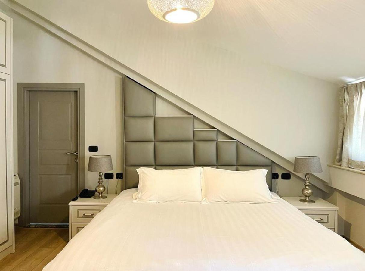 Vila Shard Boutique Hotel Tirana Bagian luar foto