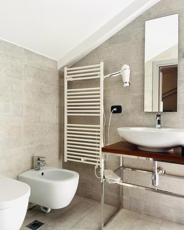Vila Shard Boutique Hotel Tirana Bagian luar foto