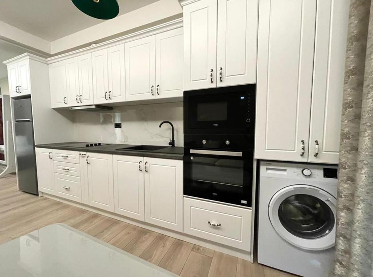 Vila Shard Boutique Hotel Tirana Bagian luar foto